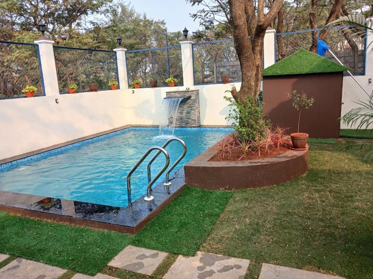 Mannat Villa With Swimming Pool And Garden Lonavala Exterior foto